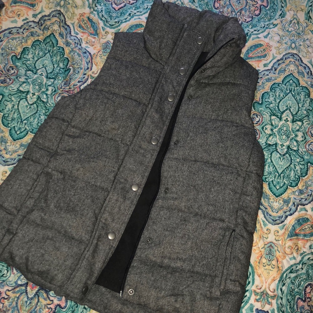 Size medium vest